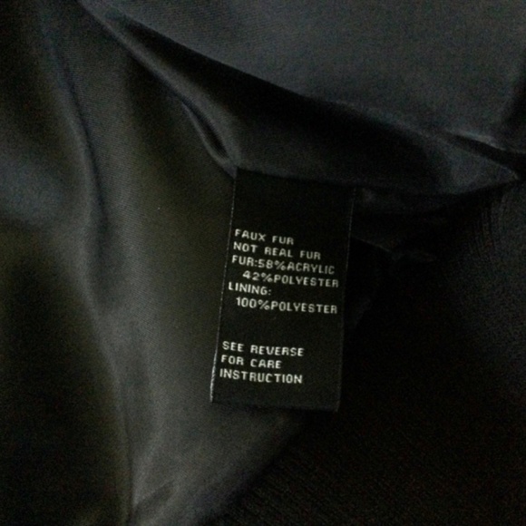 SHACI faux fur bomber jacket size small - Picture 9 of 9